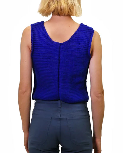Qëndresa | fire intarsia knit vest