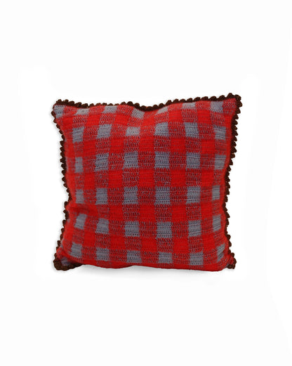 Rrok | vichy crochet pillow with matching buttons and down inlet